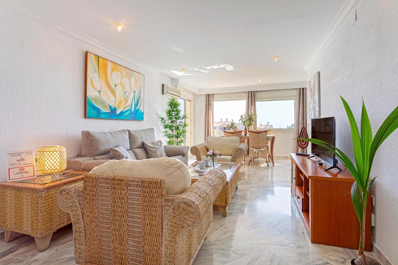 Apartamento frente al mar con increíbles piscinas Benalmádena Exterior foto